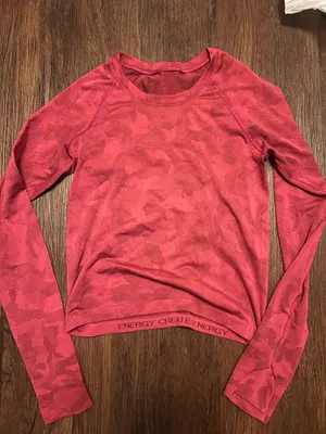 Lululemon  thumbnail 1