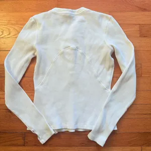SWEATY BETTY Laid Back Waffle‎ Weave Long Sleeve White/ Cream XS thumbnail 4