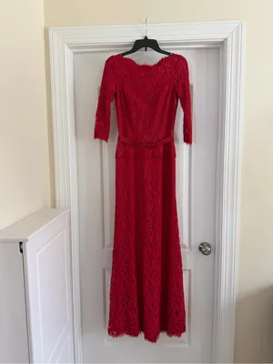 Tadashi Shoji Red Lace Maxi Dress with Three-Quarter Sleeves thumbnail 4