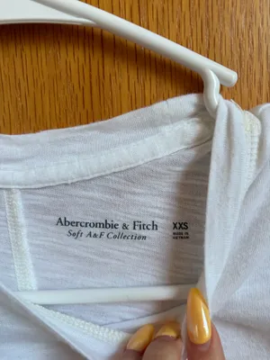 Abercrombie & fitch relaxed tee white thumbnail 2
