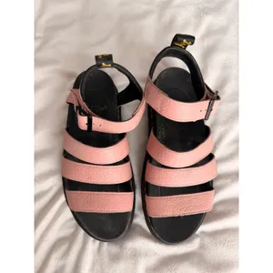 Dr. Martens Blaire Pink Leather Gladiator Platform Sandals Womens 8 thumbnail 2