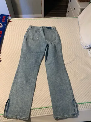 Abercrombie High-Rise Jeans thumbnail 2
