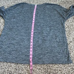 5/$30 🎈 Dip women’s medium‎ heather grey tee Gray thumbnail 6