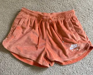 Nike Shorts thumbnail 1