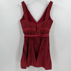 Alexis Size Large Marilou Crinkle Burgundy Red Mini Dress‎ NWT (Broken Zipper) thumbnail 6