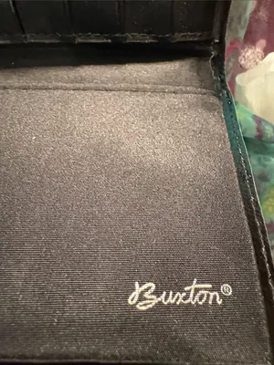 Buxton Black Leather Wallet with Cream Stitching Detail thumbnail 7