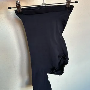 Skims Seamless SCUPLT Solution Short Left Leg Exposed Onyx BLACK NWOT $42 sz XL‎ thumbnail 8