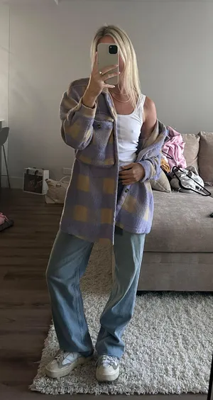Prettylittlething shacket thumbnail 1