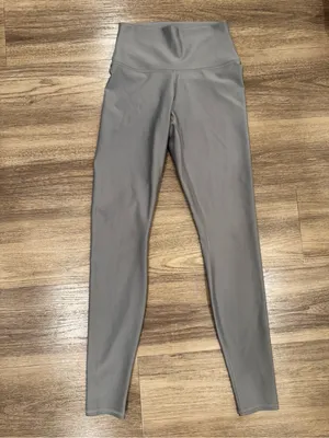 Alo Airlift Legging in Steel Grey 7/8 Size XS thumbnail 2
