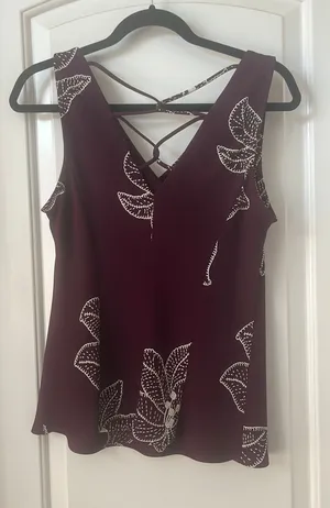 Purple hibiscus print skirt set Size 12 thumbnail 1
