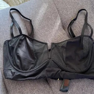 Bluebella Black Mesh Underwire sheer bra size 38D thumbnail 6