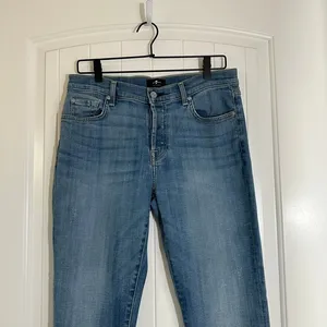 7 For All Mankind Josephina Straight High Rise Blue Jeans‎ Womens Size 29 thumbnail 2