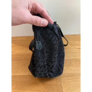 Tommy Hilfiger Satchel Womens Medium Black Monogram Top Handle Shoulder Purse thumbnail 4