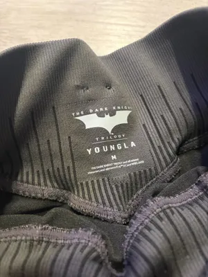 YoungLA Women’s Batman Seamless Shorts Size Medium Charcoal Grey NEW thumbnail 3
