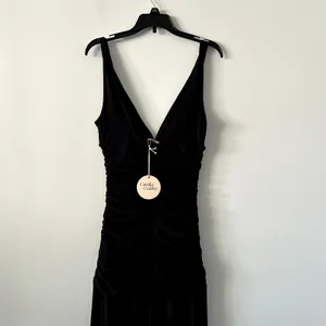 Camila Coelho Black Ruched Deep V Midi Dress Sleeveless Evening Cocktail Dress thumbnail 5