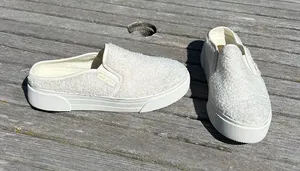Nine West Hazel Womens 8.5 Mules Ivory Faux Fur Casual Comfort Slip On Shoes‎ thumbnail 1
