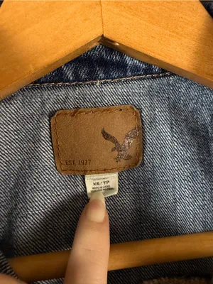 American Eagle Floral Embroidered Distressed Denim Vest XS thumbnail 4
