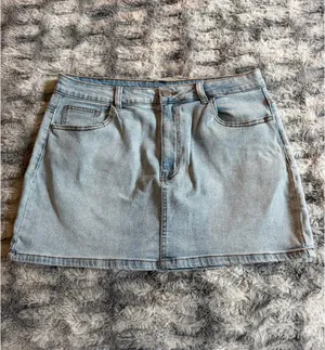 Shein Denim Skirt with Bows - Light Wash L thumbnail 3