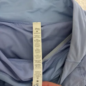 Discontinued lululemon periwinkle shorts thumbnail 3