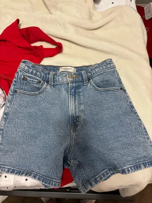 Abercrombie Shorts High-Rise thumbnail 3