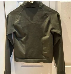 Victoria’s Secret Quarter Zip Long Sleeve Active Crop Top Olive Green thumbnail 3