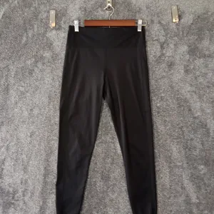 Vuori Women's Stride Legging Black Running Gym Outdoors Womens Small thumbnail 2