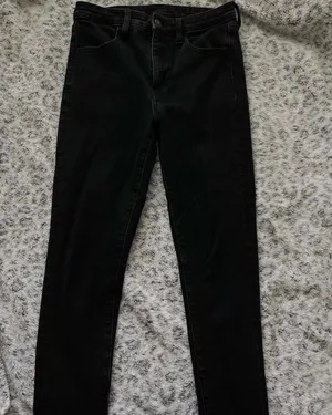 Black Size 4 thumbnail 1