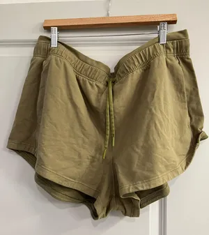 Lululemon Inner Glow 3” Shorts thumbnail 1