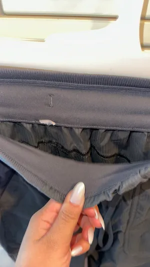 Joggers thumbnail 5