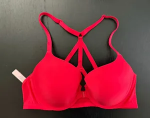NWT Victoria's Secret Perfect Coverage 36C Red Underwired Racerback T-Shirt Bra thumbnail 1