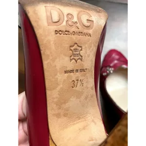 Dolce and Gabbana plum colored 3 inch heel women's 37 1/2 thumbnail 4