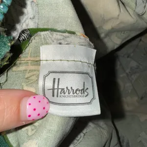 Harrods Tote Bag Womens Large Green Cat Print PVC Coated Excellent Zip Top thumbnail 6