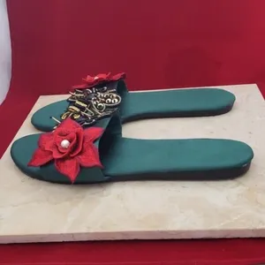 Unusual Green Slip Ons with Bee and Red Flower Size 10 thumbnail 7