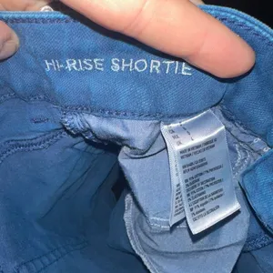 American Eagle hi-rise shortie 0 cutoff blue shorts thumbnail 3