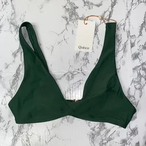 NWT Quince Palm Green Italian Plunge Bikini Swim Suit Top Women's Size Small thumbnail 3