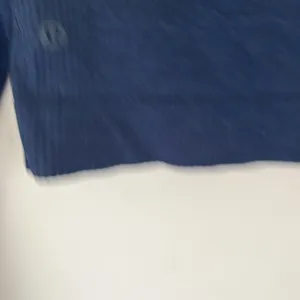 Lululemon ribbed Navy long sleeved crop top. Size 6 thumbnail 3