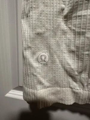 Lululemon Short Sleeve Top White thumbnail 3