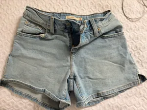 Levi’s A-Line Shorts thumbnail 1