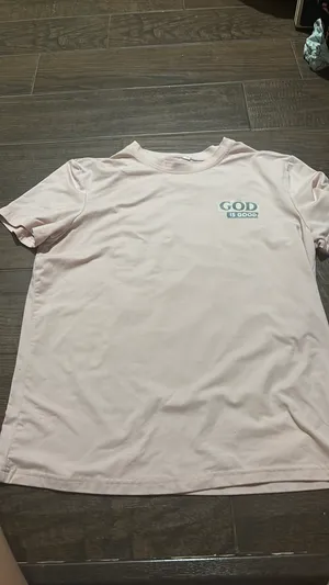 Shein T-Shirt thumbnail 3