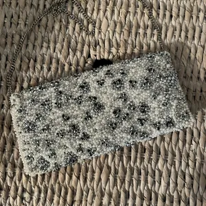 Aldo White Pearl Like beaded‎ purse Handbag Clutch 9" X 4" Chain Strap thumbnail 3