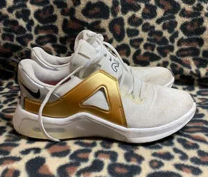 Nike Air Max White & Gold Sneakers thumbnail 1