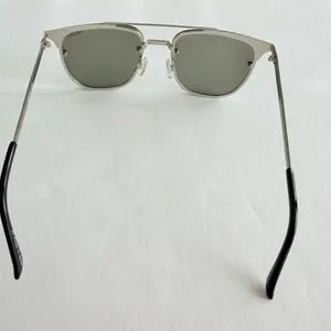QUAY Private Eyes Silver/Violet Mirror Sunglasses Large Unisex thumbnail 5