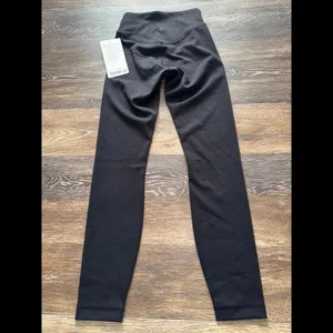 Lululemon Wunder Under SmoothCover High Rise 25” Black Size 2 NWT thumbnail 2