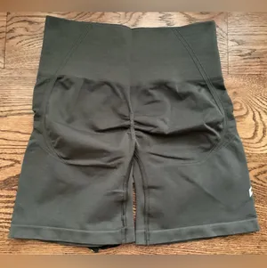 Oner Active Og Deep Taupe Effortless Shorts thumbnail 6