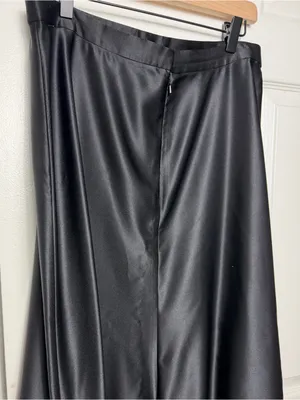 TADASHI SHOJI Black Satin Maxi Skirt thumbnail 5