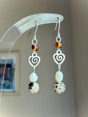 Handmade boho vintage aesthetic fairy style freshwater pearl & Dalmatian jasper stone unique dangle earrings🍃🌀 thumbnail 5