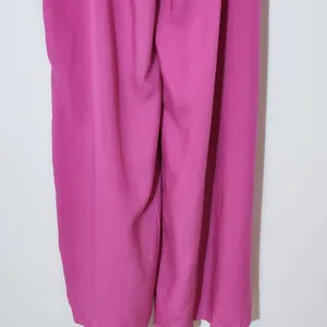 RusstyDussty Boho Pink Wide Leg Jumpsuit NWT Size XL Pink Crochet Jumpsuit thumbnail 5