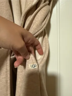 UGG Women's Robe in Light Beige thumbnail 4