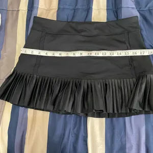 Inphorm Chic Black Pleated Mini Skort Size M thumbnail 6