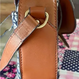 Chic Patterned Crossbody Bag in Brown and‎ Blue thumbnail 10